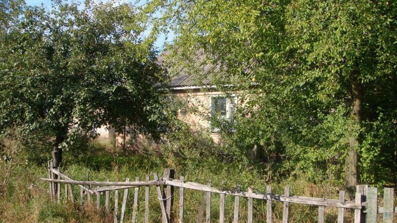 Київська обл., Бучанський район, смт Гостомель, Свято-Покровська вул., 3