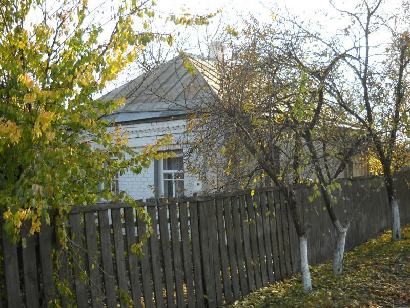 Київська обл., Бориспільський район, м. Переяслав, Школьная вул., 2