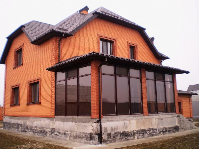 Киевская обл., Бориспольский район, с. Великая Александровка, Сухомлинского ул., 31