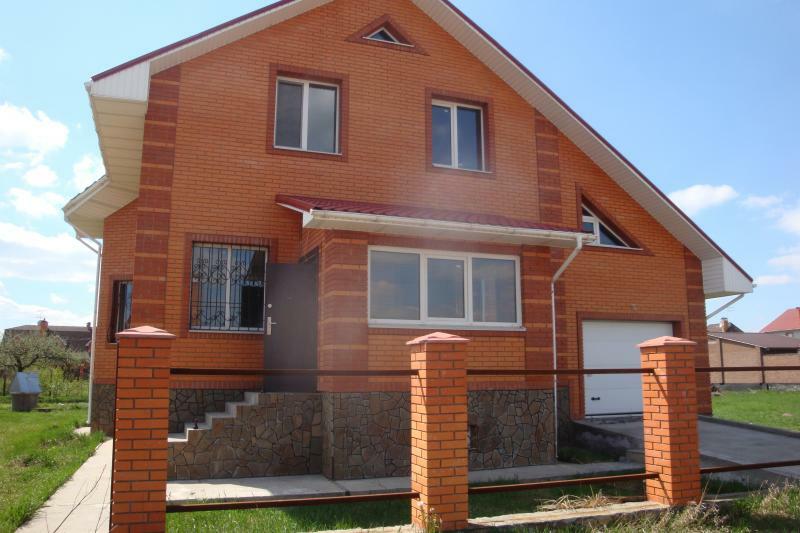Киевская обл., Киево-Святошинский район, пгт Чабаны, Абрикосовая ул., 12