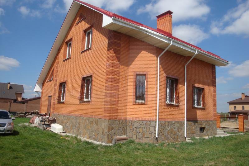 Киевская обл., Киево-Святошинский район, пгт Чабаны, Абрикосовая ул., 12