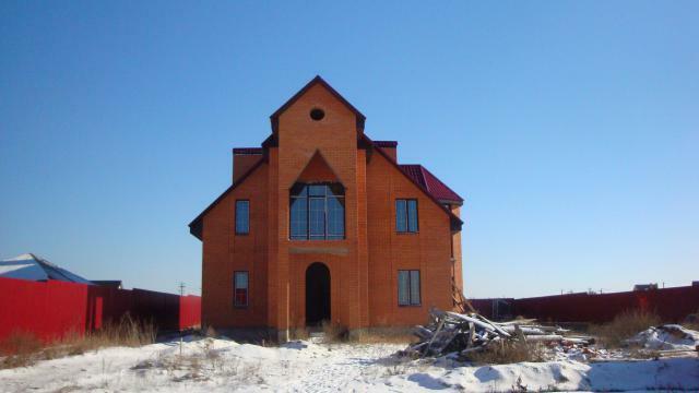 Киевская обл., Киево-Святошинский район, с. Гуровщина, Киевская ул., 10