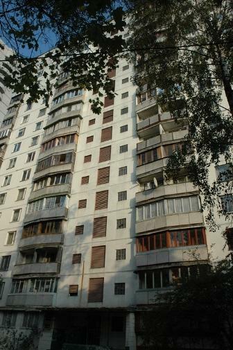 Київ, Петра Калнишевського вул., 5