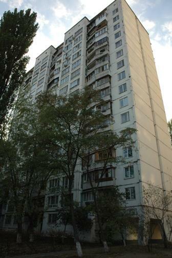 Киев, Петра Калнышевского ул., 5