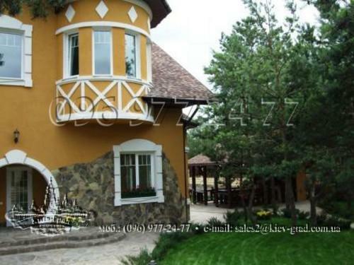 Київська обл., Києво-Святошинський район, с. Гореничі, Олександра Матросова вул., 25