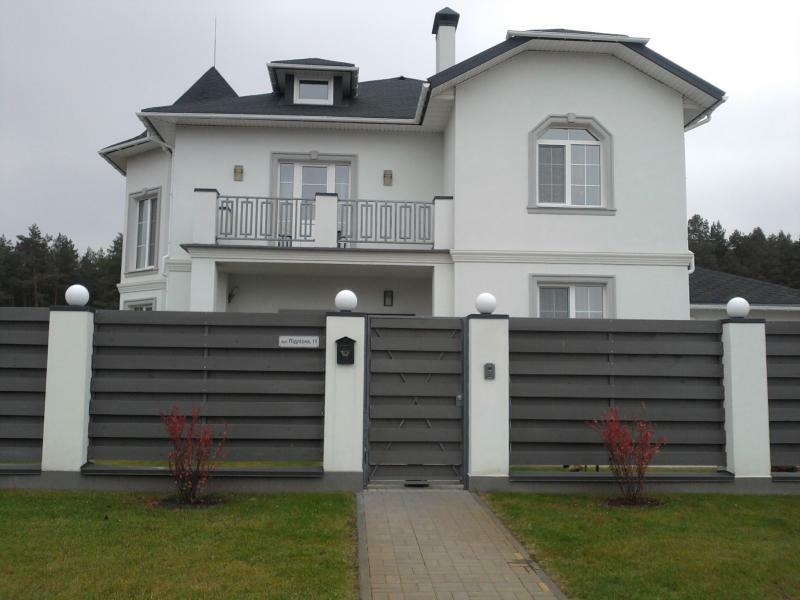 Київська обл., Києво-Святошинський район, с. Мила, Підлісна вул., 11