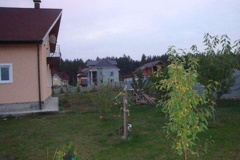 Київська обл., Києво-Святошинський район, с. Мила, Підлісна вул., 4