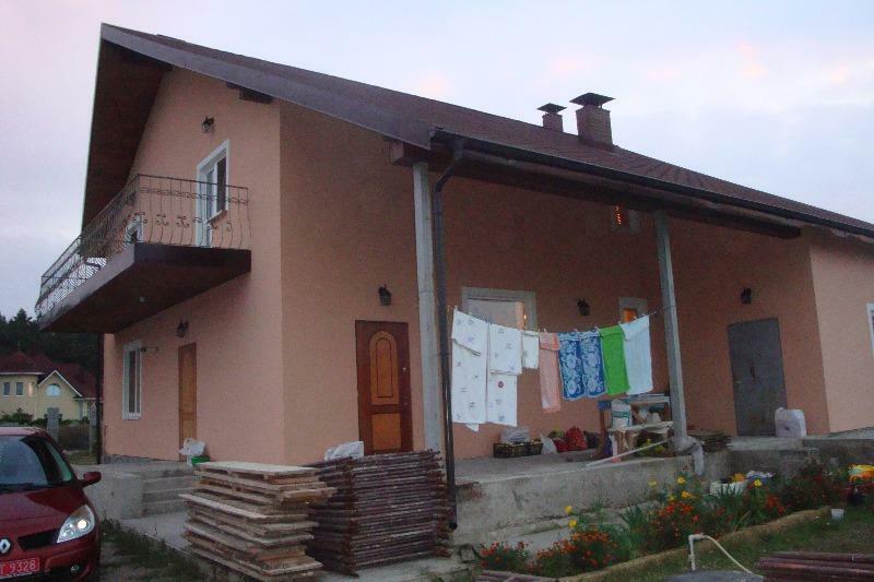 Київська обл., Києво-Святошинський район, с. Мила, Підлісна вул., 4