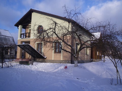 Киевская обл., Киево-Святошинский район, с. Софиевская Борщаговка, Зарична ул., 47
