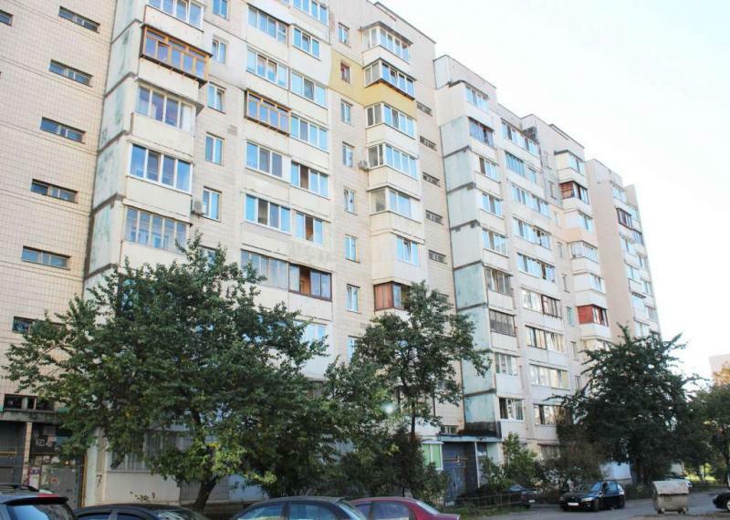 Київ, Академіка Єфремова вул., 7