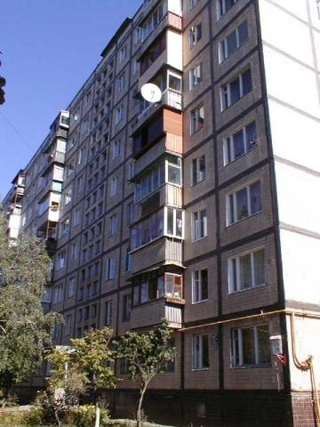 Київ, Георгія Гонгадзе просп., 14