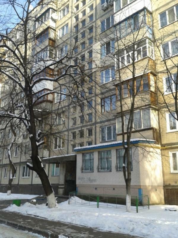 Київ, Георгія Гонгадзе просп., 14