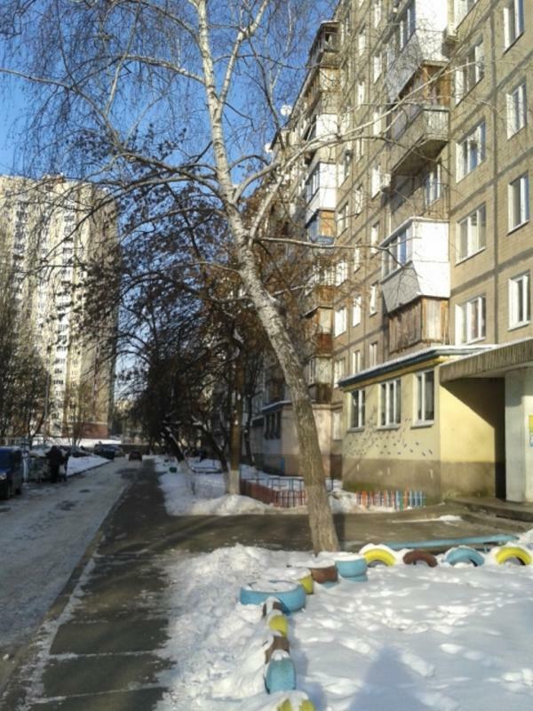 Київ, Георгія Гонгадзе просп., 14
