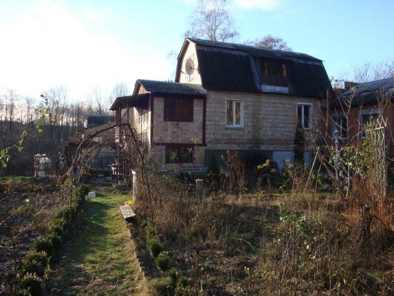 Київська обл., Макарівський район, с. Лишня, Карьерная вул., 1