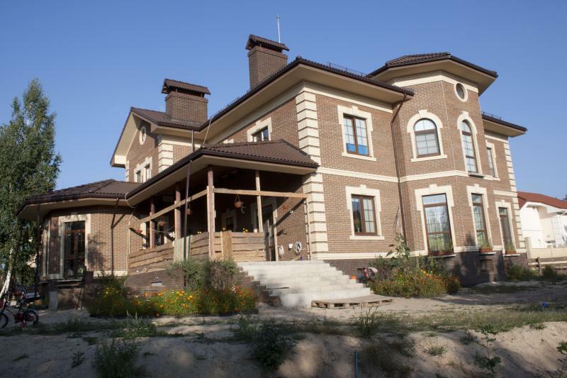 Киевская обл., Обуховский район, пгт Козин, Киевская ул., 135