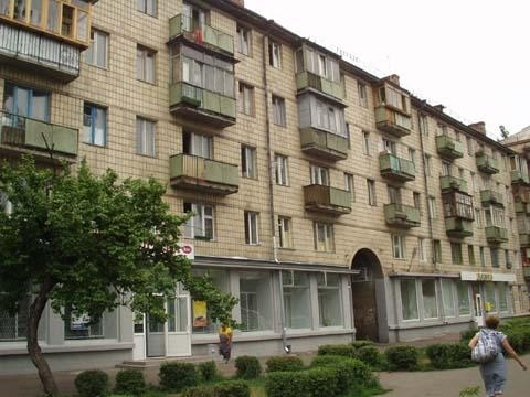 Киев, Соборности просп., 6