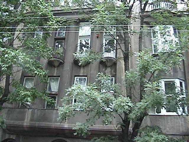 Львов, Евгения Петрушевича пл., 3