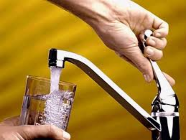 Можно ли пить воду из-под крана. Советы главного санитарного врача Киева