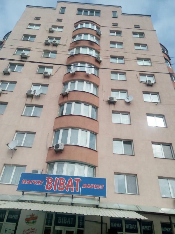 Продаж 3-кімнатної квартири 129 м², Соборна вул., 46