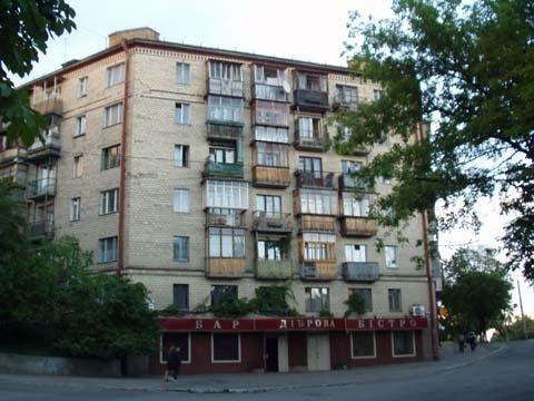 Київ, Голосіївський просп., 98/2