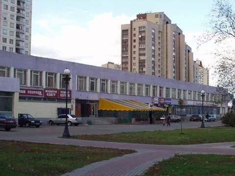 Київ, Героїв Сталінграда просп., 27