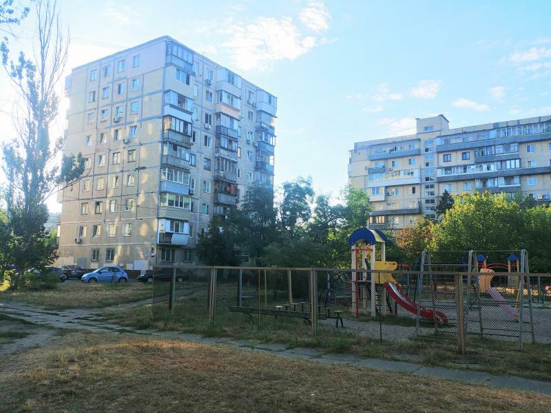 Киев, Ивана Миколайчука ул., 19/2