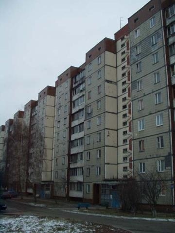 Київ, Правди просп., 35А