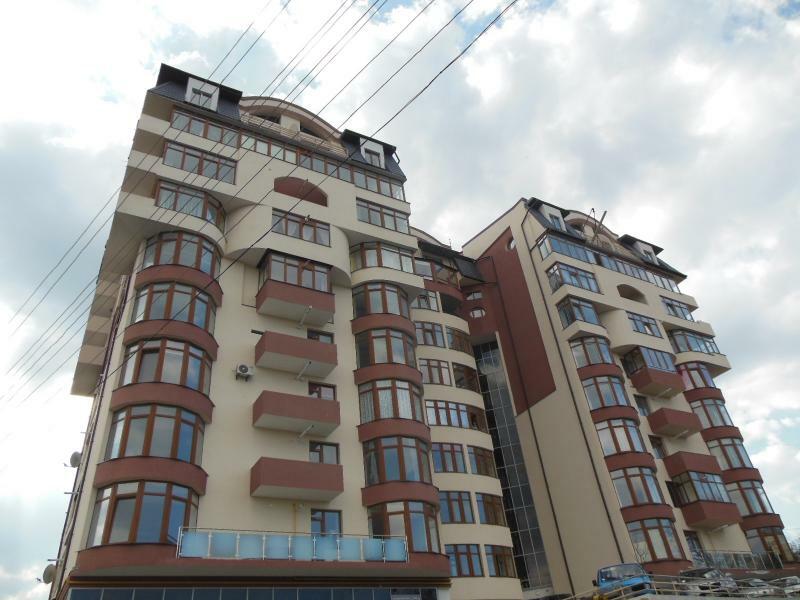 2-комнатная квартира посуточно 74 м², Соломии Крушельницкой ул., 8