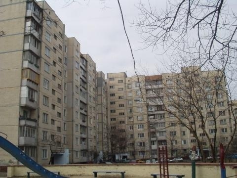 Продажа 3-комнатной квартиры 72 м², Героев Сталинграда просп., 52