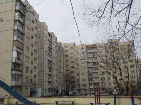 Киев, Героев Сталинграда просп., 52