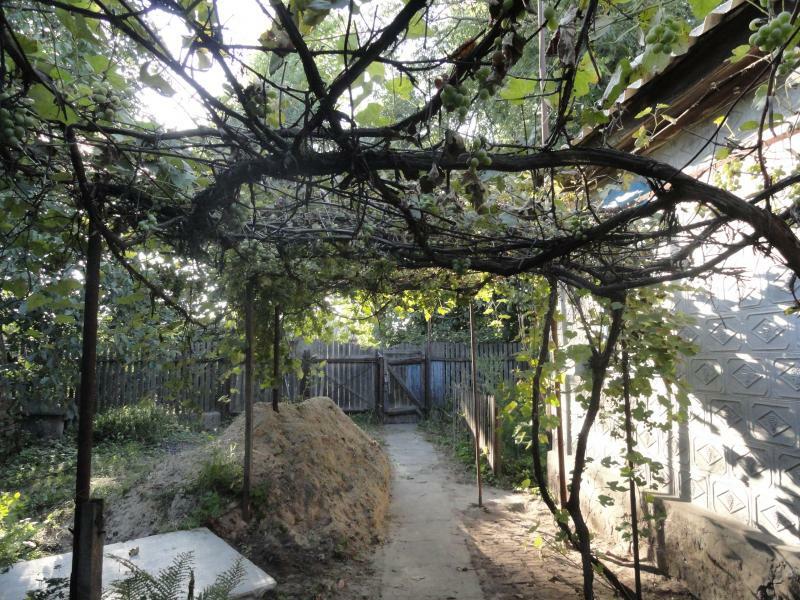 Полтавська обл., Кременчуцький район, м. Кременчук, Крупской вул., 49