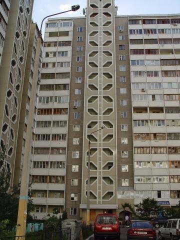 Київ, Петра Григоренка просп., 36Б