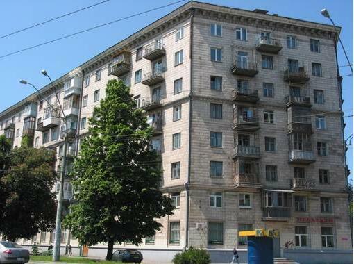 Киев, Воздухофлотский просп., 36