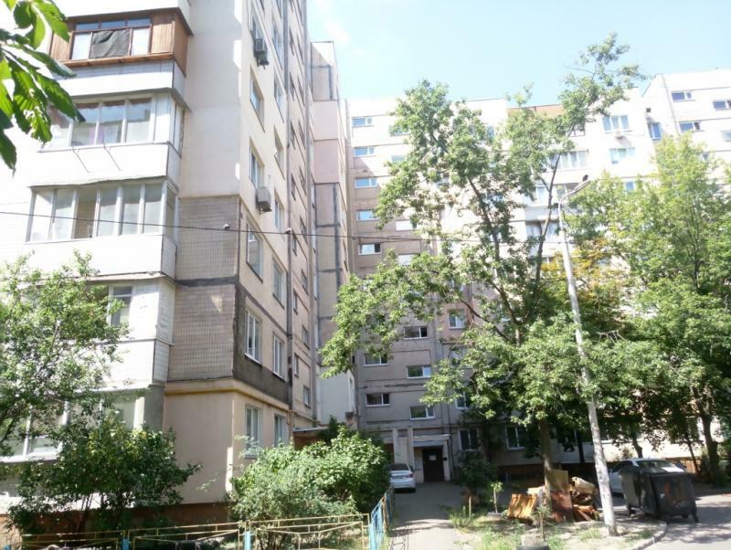 Продаж 2-кімнатної квартири 50 м², Героїв Сталінграда просп., 42