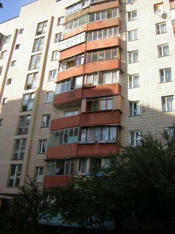 Киев, Федора Максименко ул., 4