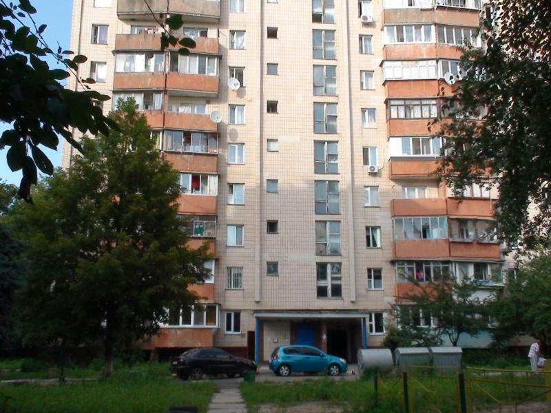 Киев, Федора Максименко ул., 4