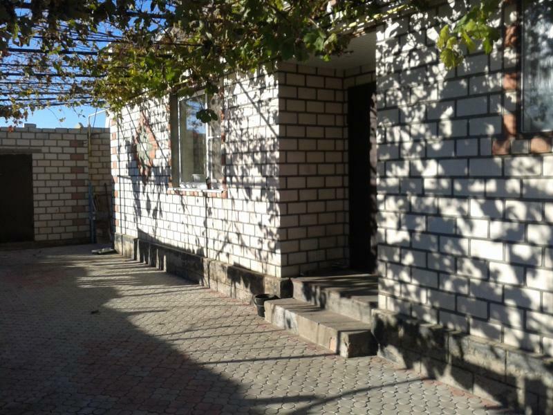 Херсонская обл., Голопристанский район, г. Голая Пристань, Гагарина ул., 77Б