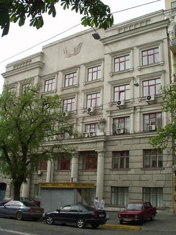 Киев, Богдана Хмельницкого ул., 38
