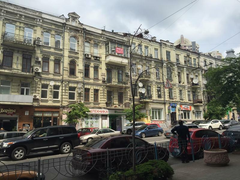 Киев, Симона Петлюры ул., 22