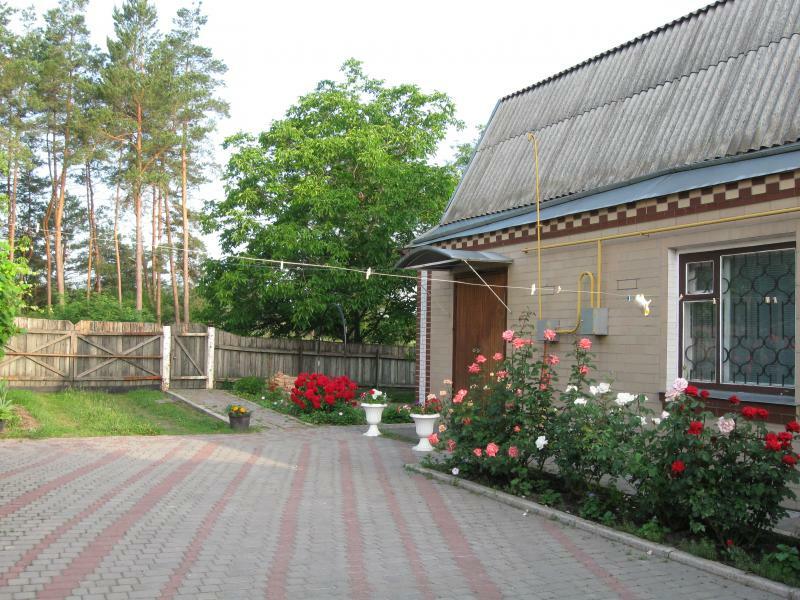 Черкасская обл., Городищенский район, г. Городище, Мира ул., 81