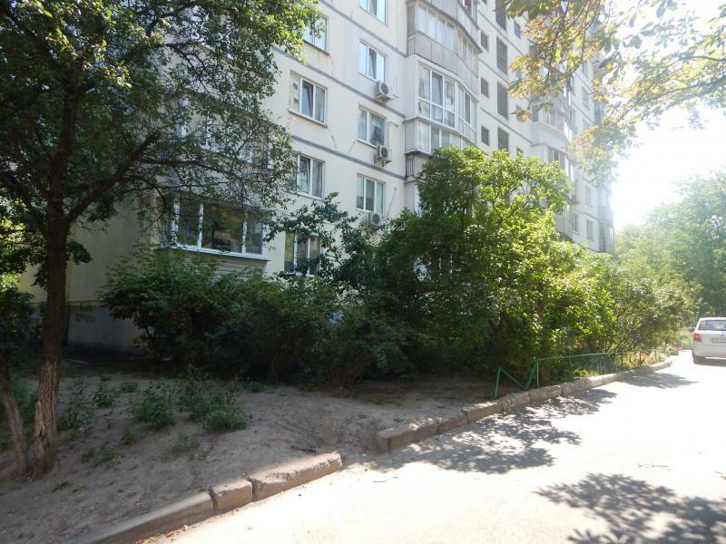 Київ, Патріарха Мстислава Скрипника вул., 13