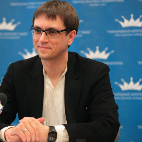 90% дорог Украины убиты в хлам, ремонт займет 100 лет: интервью с министром Владимиром Омеляном