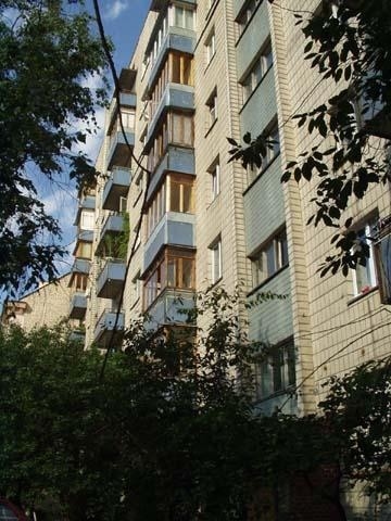 Киев, Голосеевский просп., 25