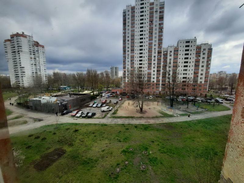 Киев, Владимира Маяковского просп., 1