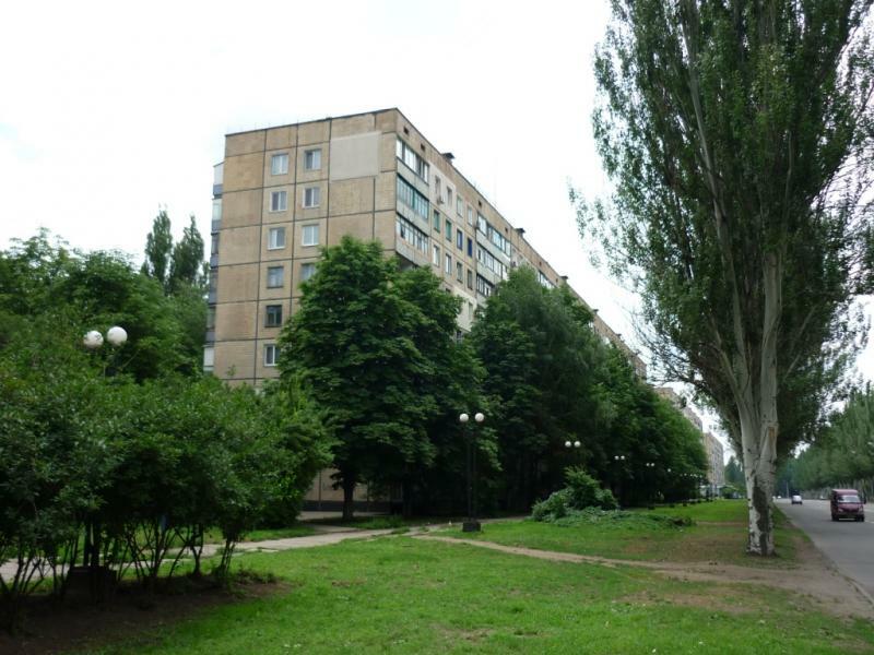 Дніпропетровська обл., Криворізький район, м. Кривий ріг, Петра Дорошенко вул., 3