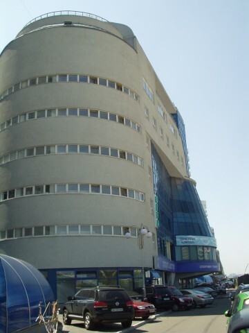 Київ, Миколи Бажана просп., 14А