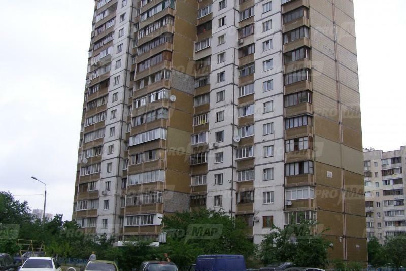 Київ, Драгоманова вул., 3В