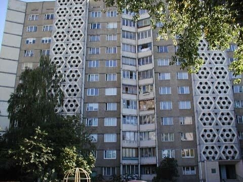 Київ, Георгія Гонгадзе просп., 2/1