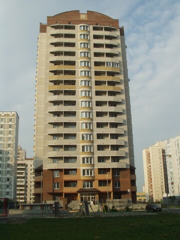 Київ, Петра Григоренка просп., 13Б
