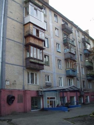 Київ, Ружинська вул., 26